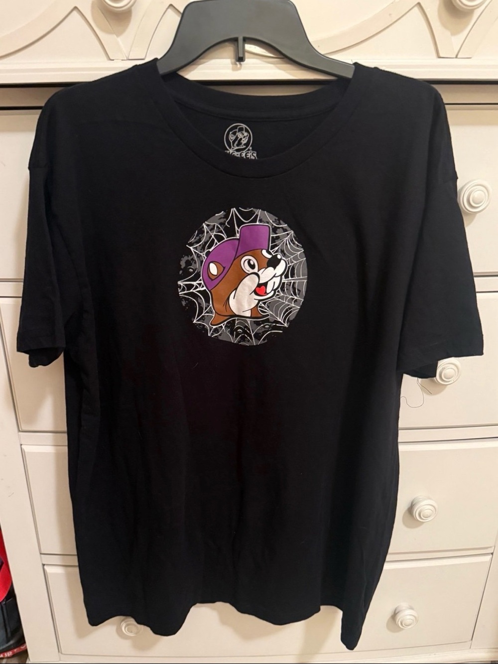 Buc-ee's "Put a Spell on Me" Halloween Shirt Sz
XL NWOT